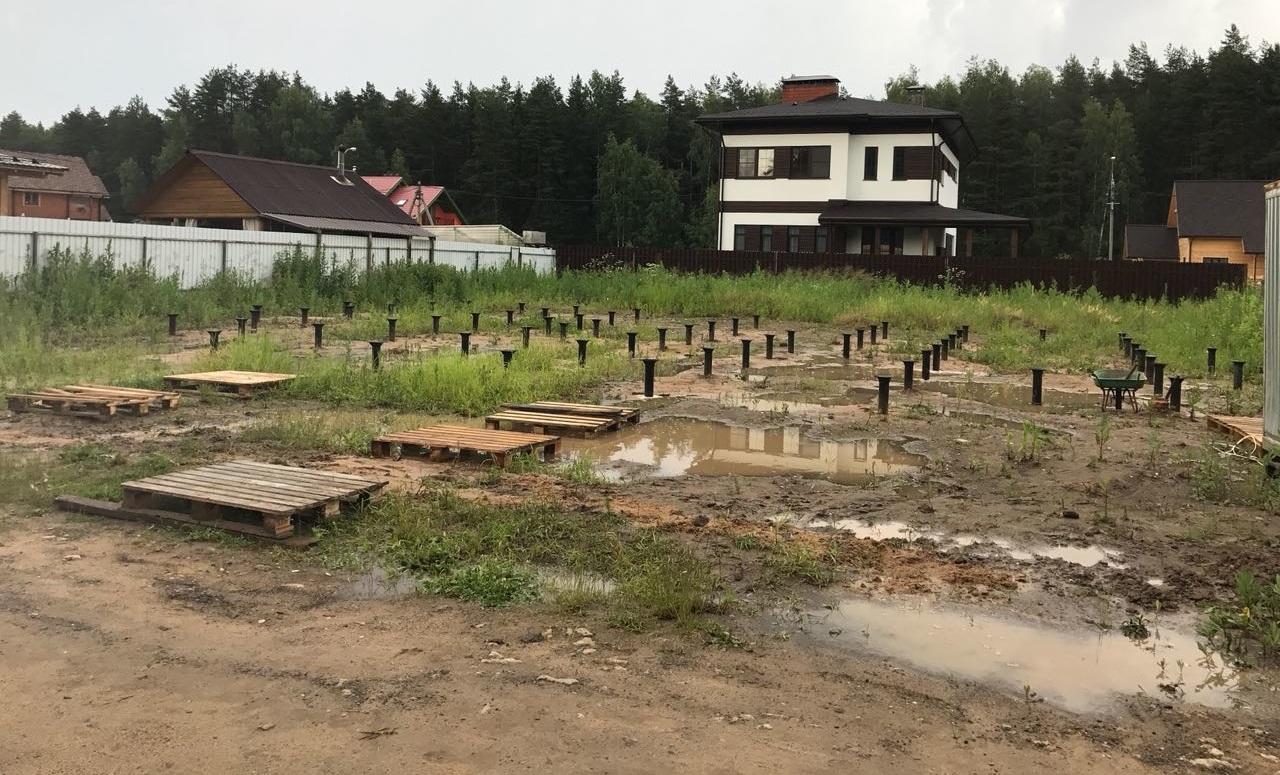 Фундамент на винтовых сваях в поселке Загорянский, Московская область |  Грандсваи